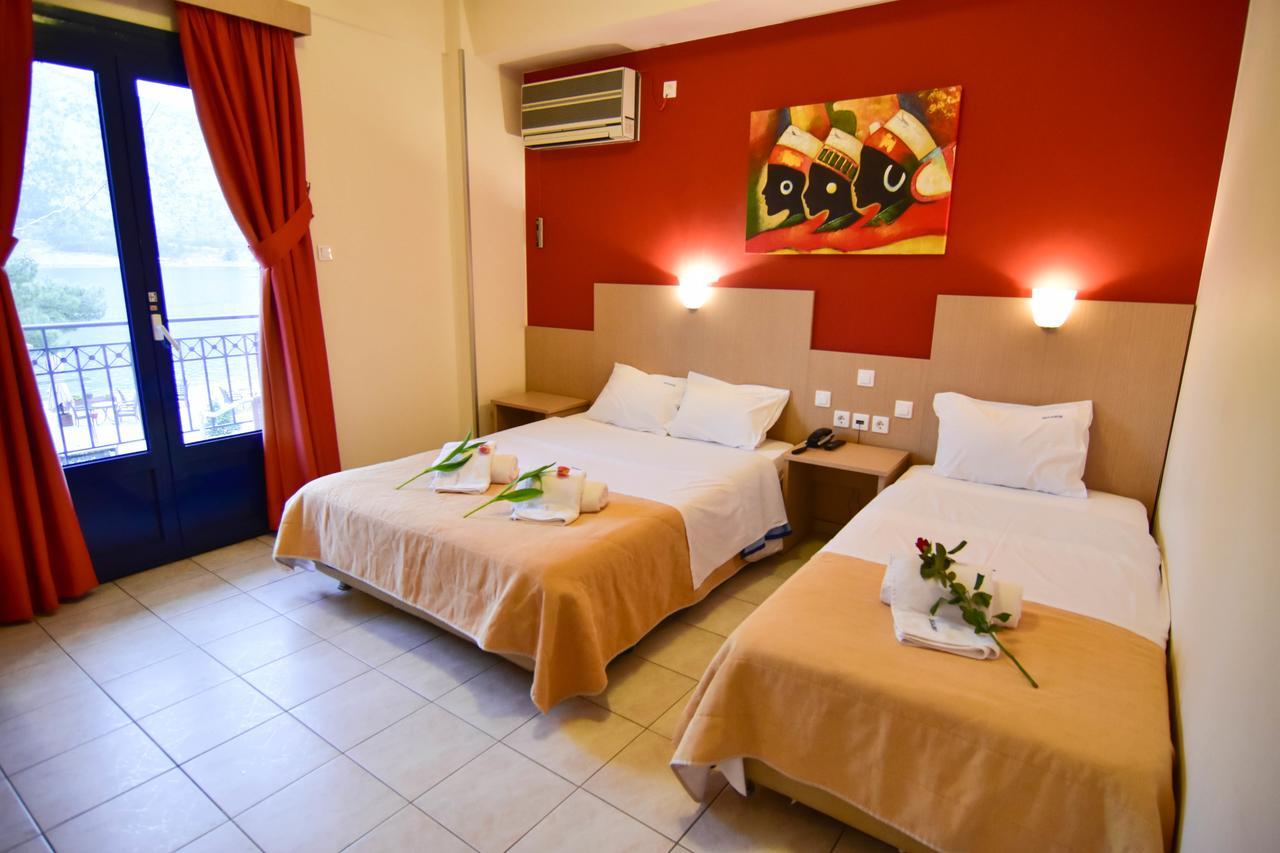 Hotel Iridanos Antikyra Zewnętrze zdjęcie